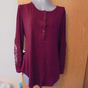 Armaryllis Lace Long Sleeve Henley Tee NWOT